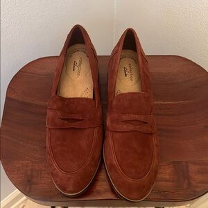 Never worn Clarks Brown Loafers.